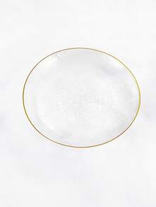 5Pcs/25Pcs These Pure White Square Plates Feature Elegant Gold Trim, Exuding A Premium Feel. The Smooth, Easy-To-Clean Surface Combines Aesthetics And Practicality. Suitable For Various Occasions Such As Wedding Banquets, Birthday Parties, Family Gatherings, Outdoor Team Building Activities, And Business Meetings, They Effortlessly Enhance Any Dining Atmosphere. - Transparent - View 5