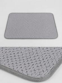 Alfombrilla de secado de platos de microfibra de 24x17 pulgadas, almohadilla absorbente para escurridor de platos, tapete de cocina para encimera, secado rápido, antideslizante, toalla de cocina reutilizable, almohadilla absorbente de agua para platos, tazas, utensilios, fácil de limpiar, accesorios de cocina, artículos esenciales para el hogar, opciones de varios tamaños, protege las encimeras, material de microfibra, alfombrilla de cocina duradera - Gris Claro - Ver 3