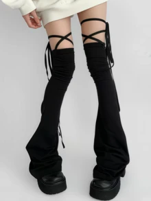 ROMWE Anime 1Pairy2k Millennium Spice Girls Punk Style Black Micro-Speaker Long Tube Stackable Socks Cover, With Strap Anti-Slip, Fashionable And Simple Versatile Women's Leg Cover, Suitable For Daily, Dating, Parties, Shopping And Other Matching Items - Black with straps - View 5