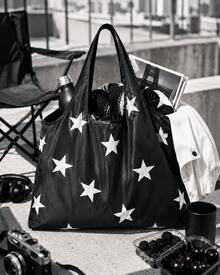 ROMWE Goth Star Print Large Capacity Foldable Shopper Bag, Stars Hollow Women Bag - Black and White - View 9