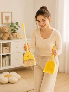 Zazumi 1pc Duck Face Shape Mini Broom And Dustpan Set With Smooth Yellow Matte Finish For Nordic Style Home Spaces Bedroom Corners Kitchen Areas And Cream Style Interior Organization Creating A Fresh Aesthetic Cleaning Atmosphere - default - View 7