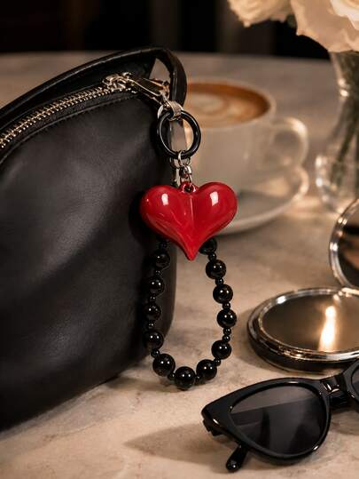 Zazumi 1 Glossy Red Heart Black Bead Wrist Strap Minimalist Phone Bag Charm Keychain Tabletop Decor Modern Aesthetic Cool Dark Tone Accessory Perfect Gift Housewarming Gift For Apartment Vanity Artistic Bag Ornament