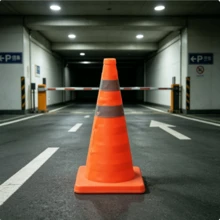 4pcs Foldable Traffic Cone With Reflective Stripes, Telescopic Design With Light For Night Use, Car Emergency Road Barrier Pillar - Multicolor - View 1