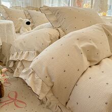 Cirelle 3pcs Vintage Floral Duvet Cover Set With Ruffles, Shabby Chic Cream White Bedding Set, Soft Washed Microfiber Quilt Cover And Pillow Shams, Cute Cottagecore Bedroom Decor (No Insert) - Lotus leaf edge - View 3
