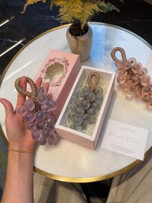 A Multi-Functional Grape-Scented Soap Featuring A Natural Aroma And Versatile Uses. Its Crystal-Clear, It Serves As An Exquisite Bathroom Accessory That Elevates Your Home Decor And Makes An Ideal Gift. - Multicolor - View 8