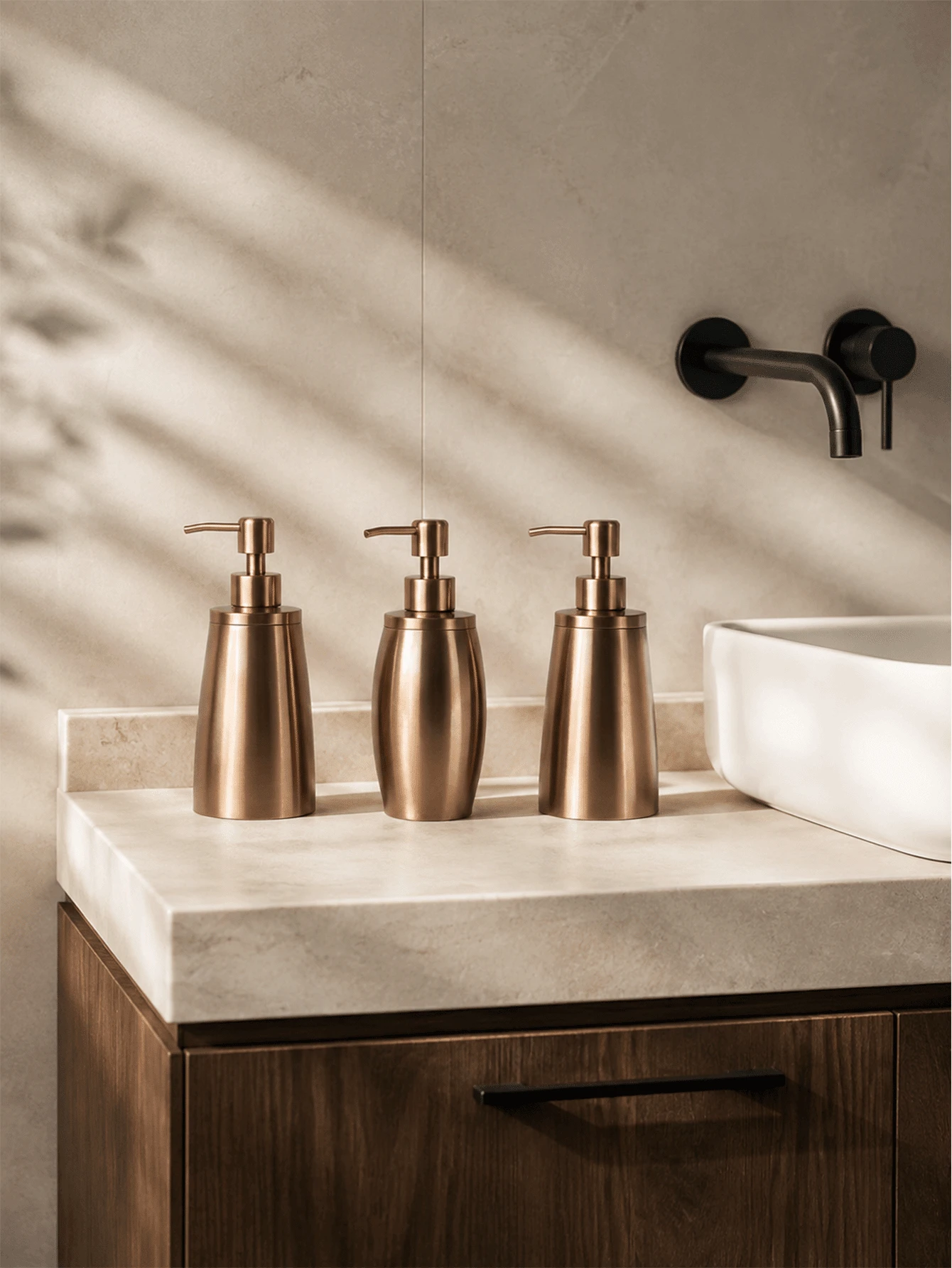 Cirelle 1pc Stainless Steel Soap Dispenser, Rose Gold, Refillable Bottle For Shower Gel/Hand Soap/Lotion, Household Daily Essential, Suitable For Kitchen/Bathroom/Sink/Vanity Table - multicolor - View 1