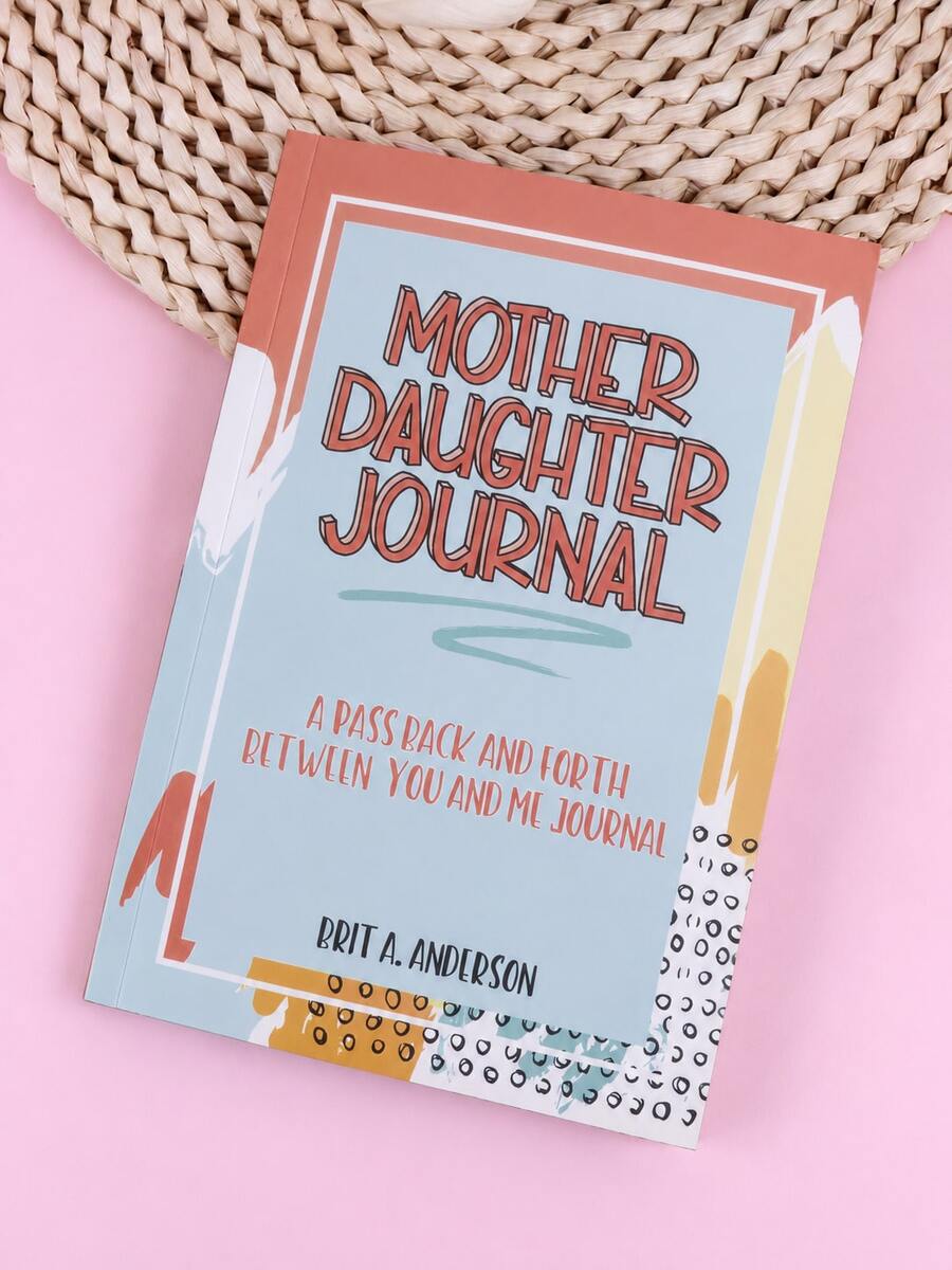 SHEIN 1 Pack Mother And Child Exchange Journal Can Be Used As A Gift For Mom, Meaningful Notebook Gift - Multicolor - View 1