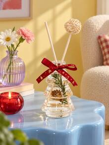 Cirelle Christmas Tree Shaped Reed,Crafted With Transparent Glass Bottle And Decorative Rattan Balls. It Releases Pleasant Scent To Fill The Room. Perfect For Tabletop Decor During Holiday Season, Suitable For Bedroom Display And Festive Gift Giving. - multicolor - View 3