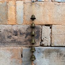 1pc Metal Wind Chime, Iron Pendant With Decorative Chain, Suitable For Outdoor Garden Decor, Home & Outdoor Decoration | Rustic Style | Handcrafted Details, Outdoor Wind Chime Decoration For Yard And Wall - Bronze - View 6