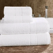 Kit Toalhas Banho Rosto Grande Grossa Macia Branca Felpuda Profissional - Branco - Visão 1