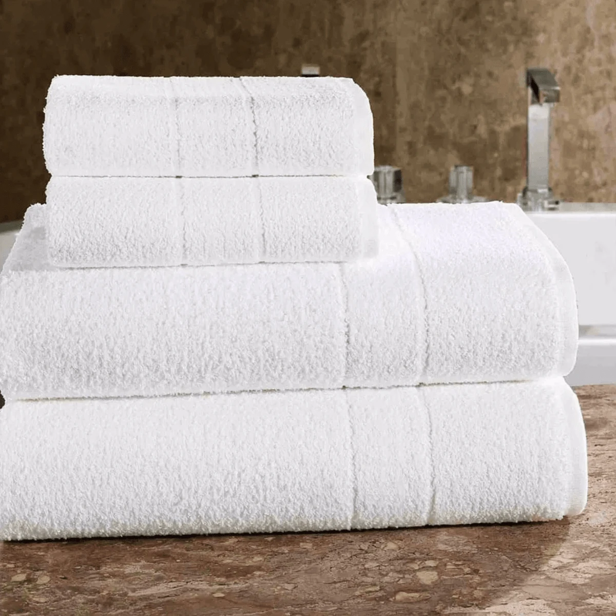 Kit Toalhas Banho Rosto Grande Grossa Macia Branca Felpuda Profissional - Branco - Visão 1