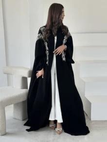 1pc Women Elegant Casual Floral Embroidery Batwing Cardigan, Polyamide, Detailed Sophisticated Fabric, Vintage Floral Embroidered Long Robe Abaya, Stylish And Graceful, Modest Kaftan - Black - View 1
