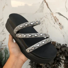 Women Platforms & Wedge Sandals - 黑色 - 查看 5