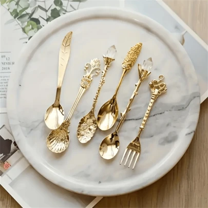 6pcs/Set Vintage Royal-Style Dessert Forks & Spoons Stainless Steel Engraved Golden Elegant Cutlery Set For Serving Coffee, Fruits,School Supplies