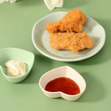 Plato mini con forma de corazón - Plato para salsa, perfecto para sushi, condimentos y aperitivos, de plástico, plato para salsas, taza para salsa de queso, cuenco para frutas y aperitivos, plato creativo para remojar salsa de tomate, plato de aperitivos, artículo esencial de cocina - Multicolor - Ver 9