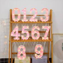 发光字母 6.29 英寸大型 LED 发光字母/数字/等。生日派对装饰、生日装饰、婚礼、婚礼配饰、派对配饰、节日配饰、夜光、毕业装饰、粉色字幕 LED 字母灯 26 个字母、0-9 数字粉色发光字母、电池供电闪光字母带灯适用于派对、桌子、墙壁装饰（不含电池） - 彩色 - 查看 6