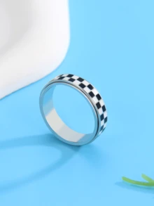 Anello antistress con motivo a scacchi per adulti - Anello girevole in acciaio inossidabile placcato oro 18K, regalo antiansia e antistress per donne/uomini (motivo nero e bianco)