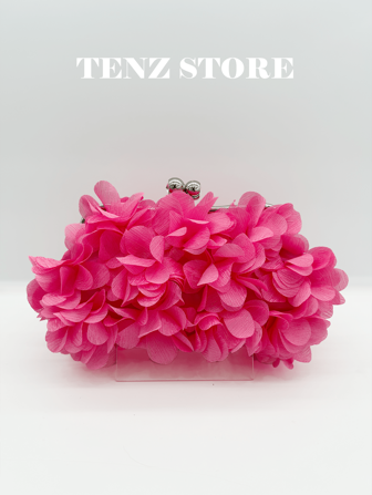 Elegante bolso de mano tipo clutch de satén en color rosa intenso con diseño de pétalos florales - con doble cadena, se puede llevar en la mano o cruzado, perfecto para bailes de gala, bodas de primavera, fiestas, eventos de cóctel, looks de vacaciones, graduación, fiesta de revelación de sexo y ocasiones formales