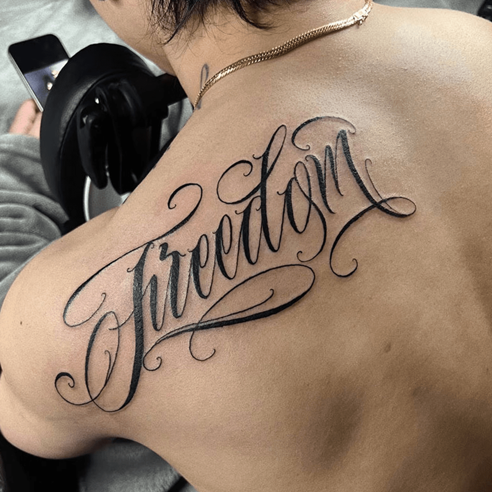 English Cursive Script Temporary Herbal Tattoo Sticker For Back, Realistic & Long-Lasting Temporary Tattoo, Gradually Reveals Color - Lasts 7-15 Days - Waterproof & Rub-Resistant