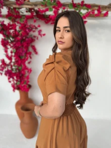 Long Loose Party Dress With Short Sleeves And V-Neckline - Camel - View 2