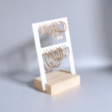 Giá đỡ bông tai bằng acrylic, giá trưng bày trang sức bông tai để bàn, hộp đựng trang sức bông tai dùng trong nhà hoặc cửa hàng, hộp đựng đồ trưng bày, hộp đựng đồ du lịch, đồ dùng học tập, trang trí phòng. - Nhiều màu - Xem 6
