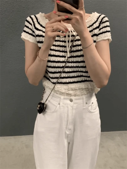 女士轻盈透气条纹短袖针织上衣，学院风，夏季