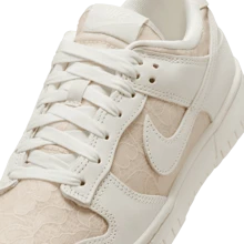 Nike Dunk LOW Comfortable And Versatile Non-Slip Wear-Resistant Low-Top Sneakers For Women White And Pink