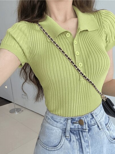 Camisa de manga corta de poliéster para señoras, tejido informal de color sólido, alta elasticidad, estilo corto entallado, calle exterior