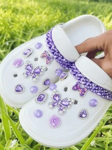 20 sztuk/zestaw fioletowych akcesoriów do dekoracji butów ogrodowych, w tym akrylowe cyrkonie, dekoracje motyli, łańcuszki, odpinane ozdoby odpowiednie do pustych butów sandałowych
