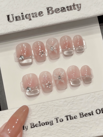 10 piezas de uñas postizas francesas hechas a mano con mariposas y diamantes en la niebla, uñas de San Valentín, ojo de gato, brillante, forma de ataúd corta, uñas acrílicas doradas de prensa, suministros de arte de uñas DIY, reutilizables, con pegamento de gelatina y lima de uñas. Modelos para primavera y verano, adecuados para que las damas y niñas asistan a fiestas de vacaciones.