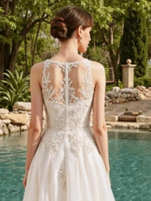 Romantic Sweetheart Lace Appliqué Wedding Dress With Open Back And Tulle Skirt