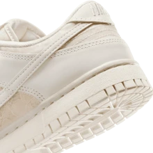Nike Dunk LOW Comfortable And Versatile Non-Slip Wear-Resistant Low-Top Sneakers For Women White And Pink