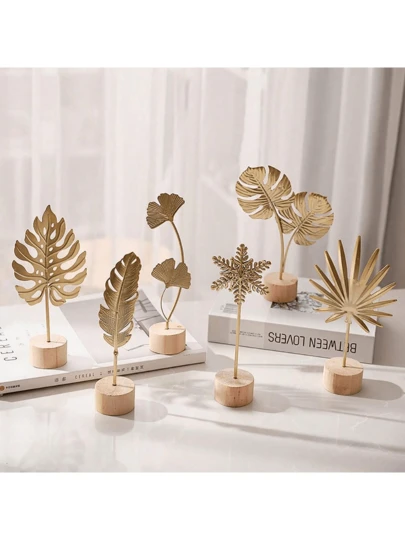 1 件奢华北欧金属工艺品家居装饰，创意客厅门厅餐边柜装饰品，铁艺杏叶桌面小雕像