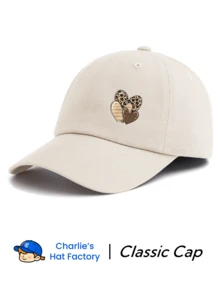 1 Stück Baseballkappe mit Herzmuster, klassisch stylischer, modischer, weicher Schweißband, einstellbare Größe, leicht, Sonnenschutz, vielseitig klassische Kappe, geeignet für Outdoor-Sport, Alltagstragen, Partys, Urlaub, perfektes Geschenk für Familie und Freunde