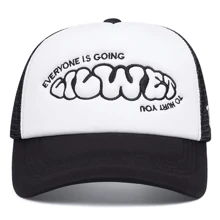 1pc Women's Fashionable Cartoon Letters Embroidery Hip Hop Cap, Fashionable Outdoor Adjustable Sun Protection Lovers Baseball Cap Snapback Hat For Spring, Summer, Autumn And Winter