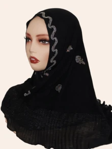 1pc Women's Lightweight & Stretchy Triangular Headscarf, Rhinestones Decor Pleated Hem, Casual & Home Wear - Triangle Scarf - View 3