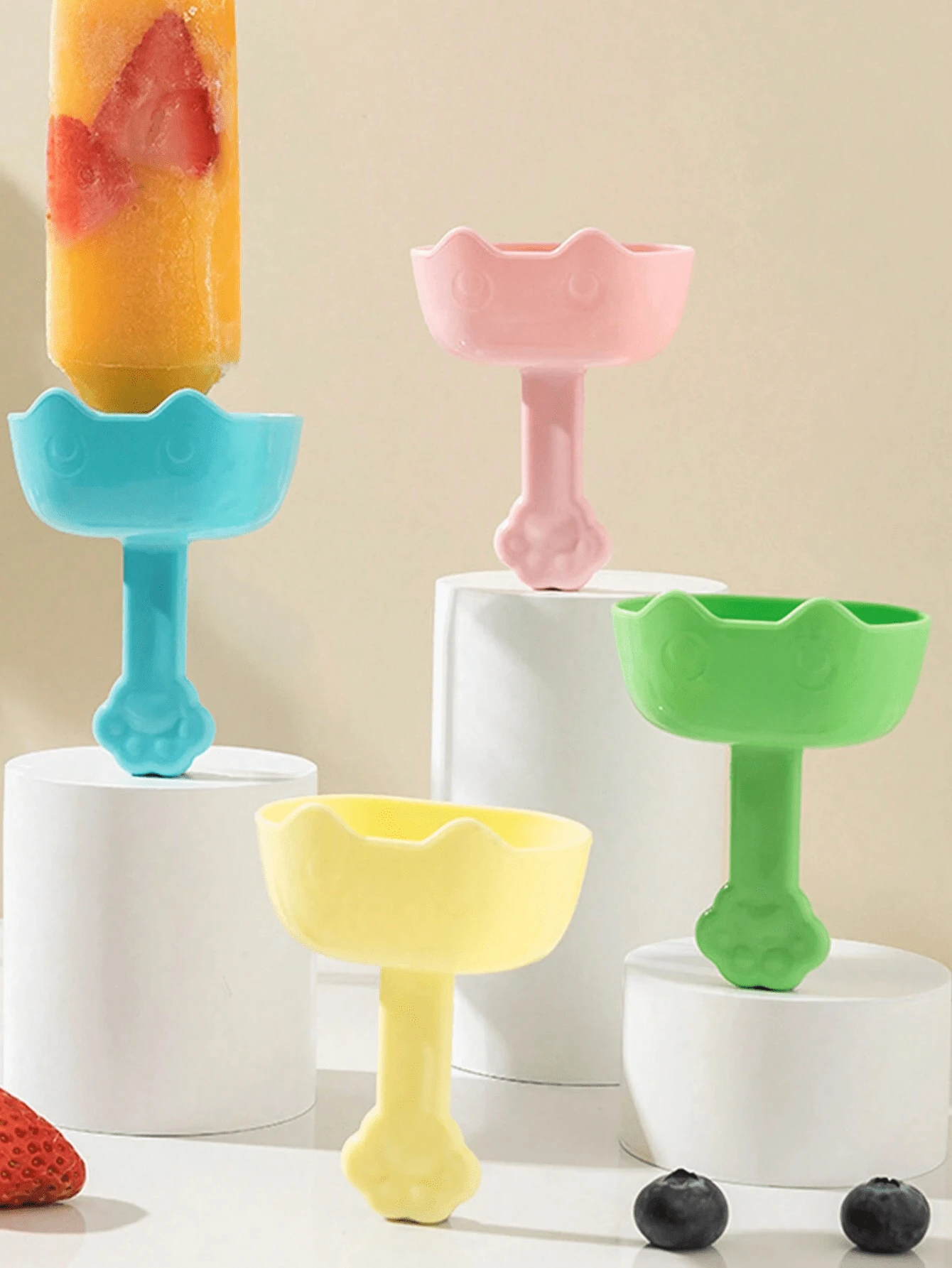 1pc/4pcs Popsicle Holders / Ice Cream Drip Tray / Ice Cream Stick Holders, Prevent Dripping, Portable Frozen Dessert Holders, Won't Make A Mess - Multicolor - View 1