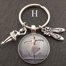 优雅的芭蕾舞者钥匙扣，合金吊坠设计为芭蕾舞鞋，非常适合舞蹈爱好者用作汽车钥匙或背包钥匙扣汽车配件包魅力学校可爱哥特 Y2k