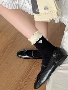 1/3 Pairs New Versatile Heart Embroidery Bubble Mouth Mid-Calf Socks - Multicolor - View 4