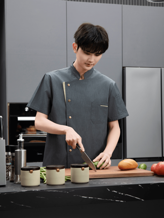 短袖厨师制服，灰色，耐磨耐洗，耐磨面料，亲肤，不褪色，不缩水，适用于酒店、餐厅、面包店、咖啡厅、厨房、食堂、餐饮