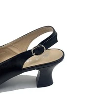 Scarpe da donna con tacco basso con cinturino a catena decorativo e chiusura con fibbia, semplici, eleganti, moda orientale, alla moda - nero - Visualizzare 4