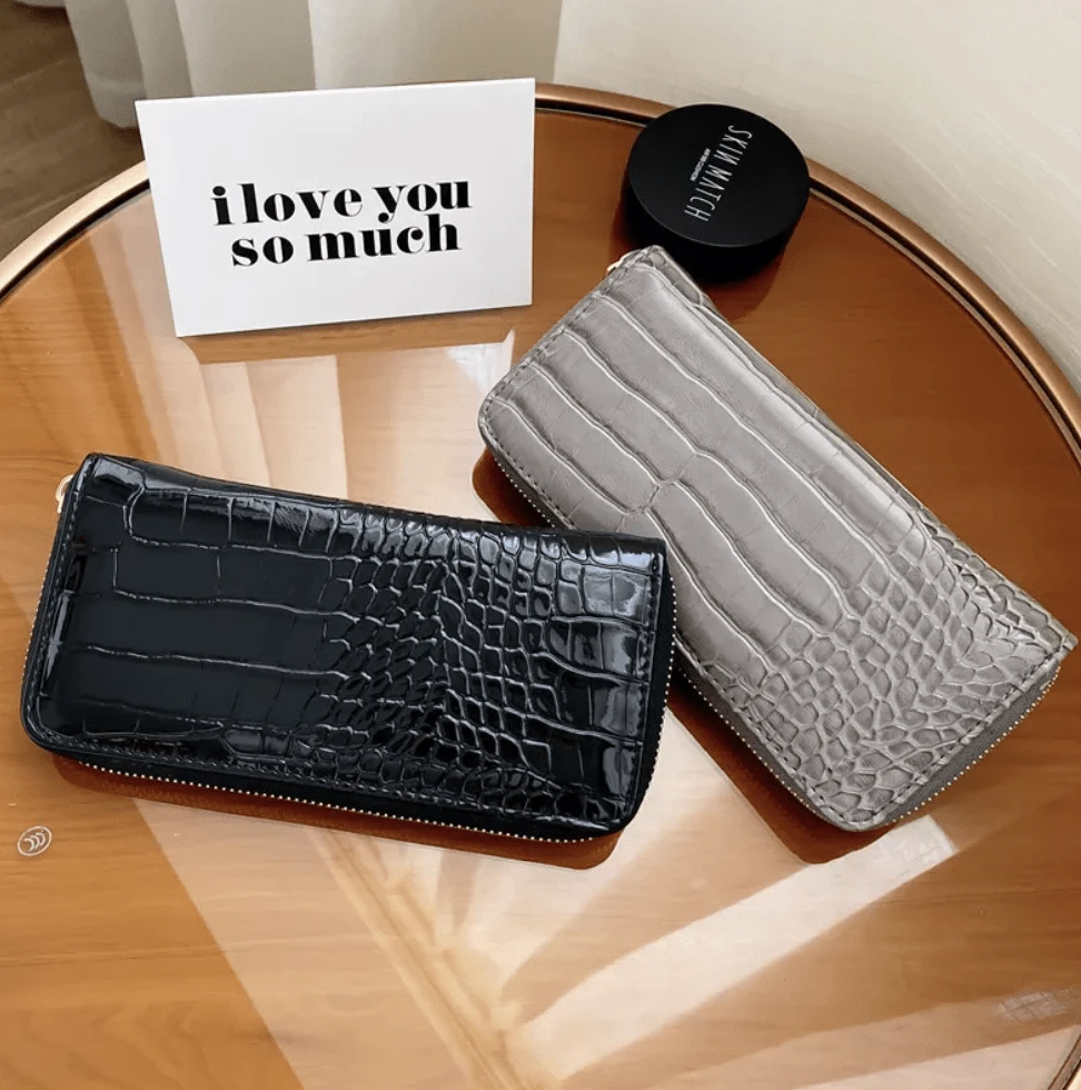 Long Lady Zipper Clutch - Black - View 1