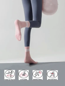 Sports Outdoor Pilates Socks Professional Non-Slip Mid-Calf Yoga Socks Solid Color Sports Grip Socks For Yoga And Pilates - Pink - View 2