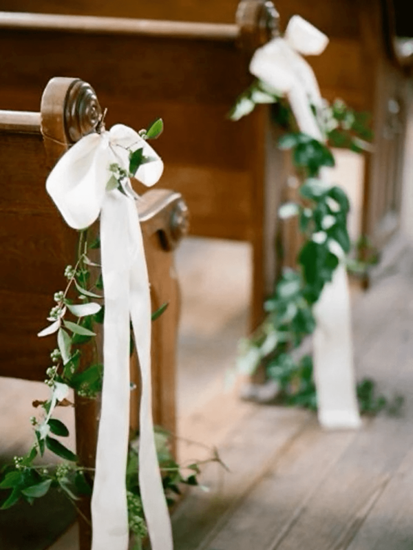10/5/2pcs White Satin Ribbon Bow Chair Ribbon, Pure White Decorative Ribbon Wedding Aisle Decorative Pendant, Event Party Wedding Chair Decoration, White Satin Elegant Ribbon Bench Bow With Long Tail, Wedding Banquet Chair Back Flower Bow Silk Scarf, Used For Bridal Shower, Reception, Wedding Ceremony, With Long Tail