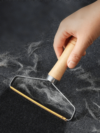 1 Pc Pet Hair Remover Brush, Portable Manual Fur Remover Trimmer For Clothes, Sofa, Carpets, Blankets, Random Color & Style