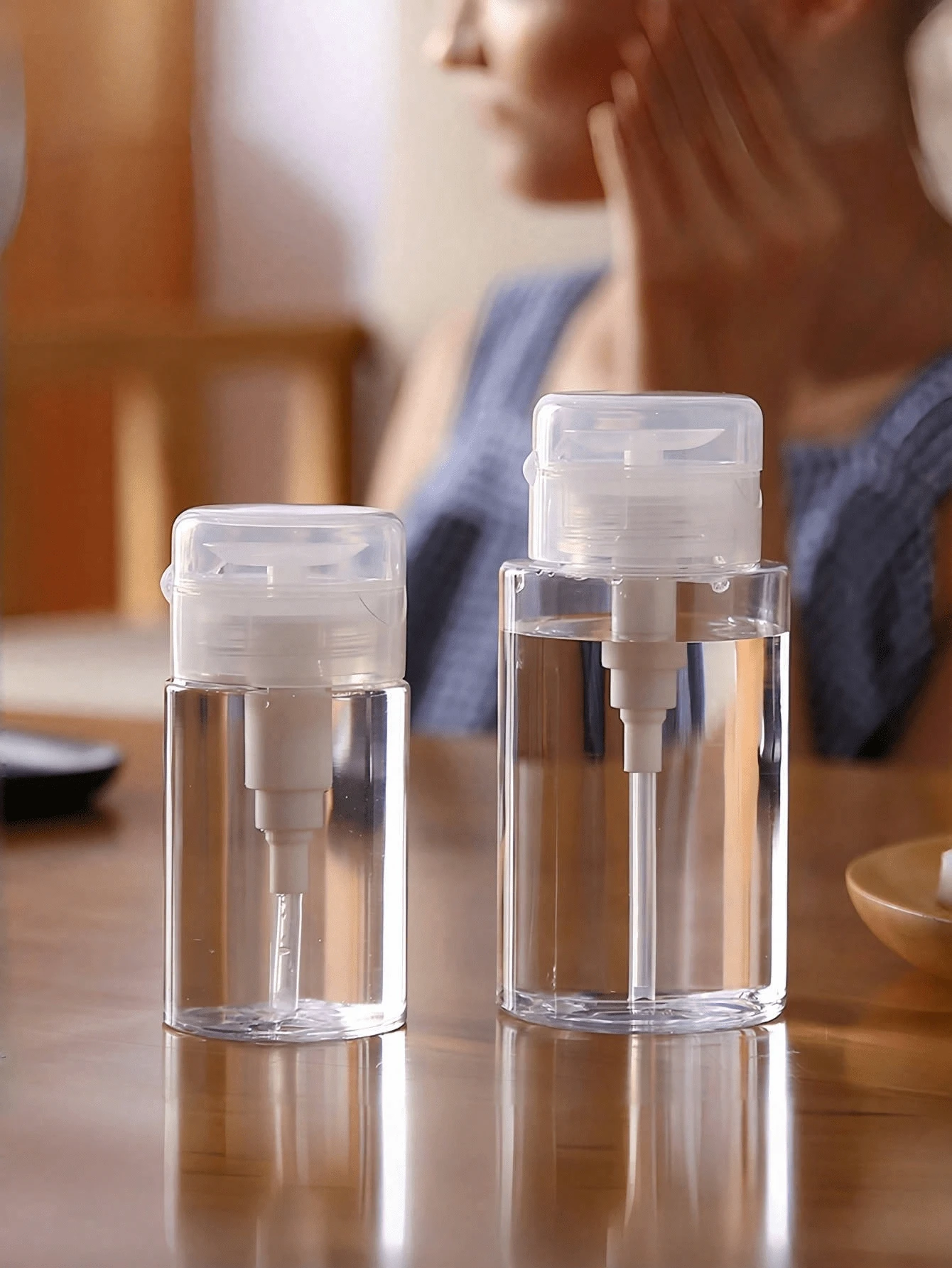 1 Stück transparente Plastik Make-up Entferner Flasche, Kosmetikflasche, Reiseaufbewahrungsflasche, Maniküreflasche, in Flaschen aufgeteilt. Schulanfang