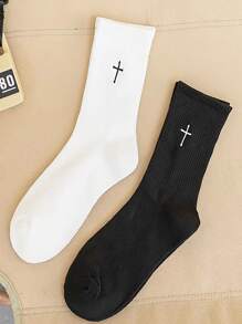2 Pares de Meias Pretas e Brancas com Estampa de Cruz para Mulheres, Meia-Cano, Impressão de Letras, Versátil para Todas as Estações, Outono