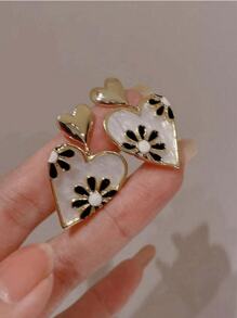 1 paire de boucles d'oreilles à goutte d'huile à motif cœur en noir et blanc, convenant aux femmes pour un port quotidien et professionnel toute l'année