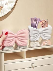 1pc Cute Bow-Shaped Pen Holder - Desktop Organizer Of Makeup Brushes And Office Supplies, Elegant Makeup Brush Storage, Perfect For Creative Decorative Designs For Girls, Students And Girls,For Holiday Beach, Bathroom Collection, Bedroom Collection, Large Capacity