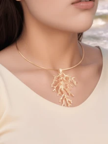 Minimalist Stainless Steel Necklace With Marine Style Coral Pendant, Delicate And Chic European/American Titanium Steel Jewelry For Women - Gold - View 1